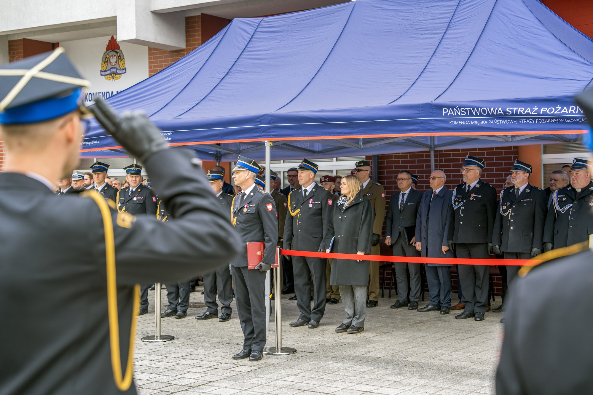 Fot. G.Ożga/UM Gliwice przedstawiciele samorządu pod namiotem