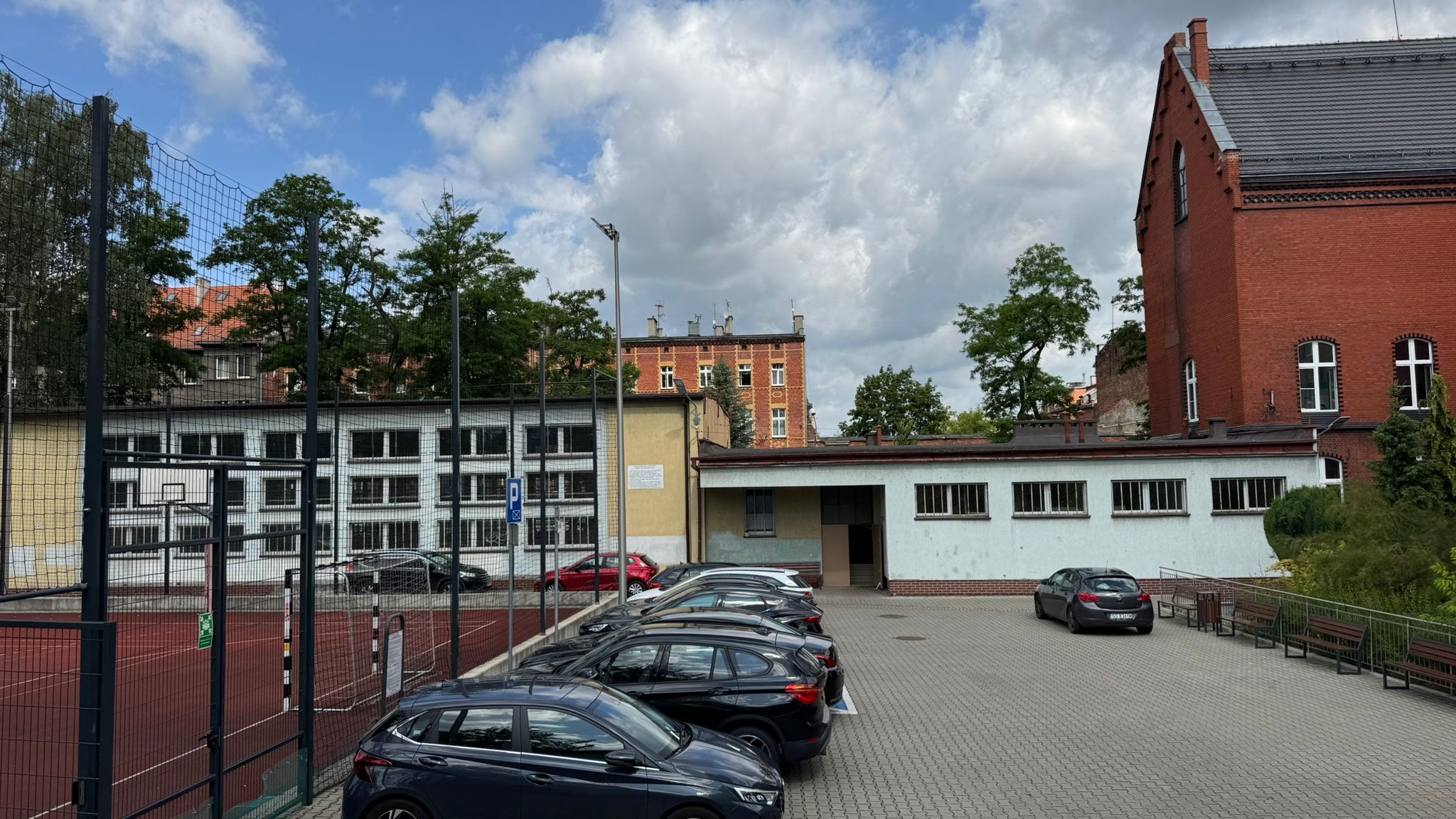 źródło: LO nr 4 Sala przy LO nr 4