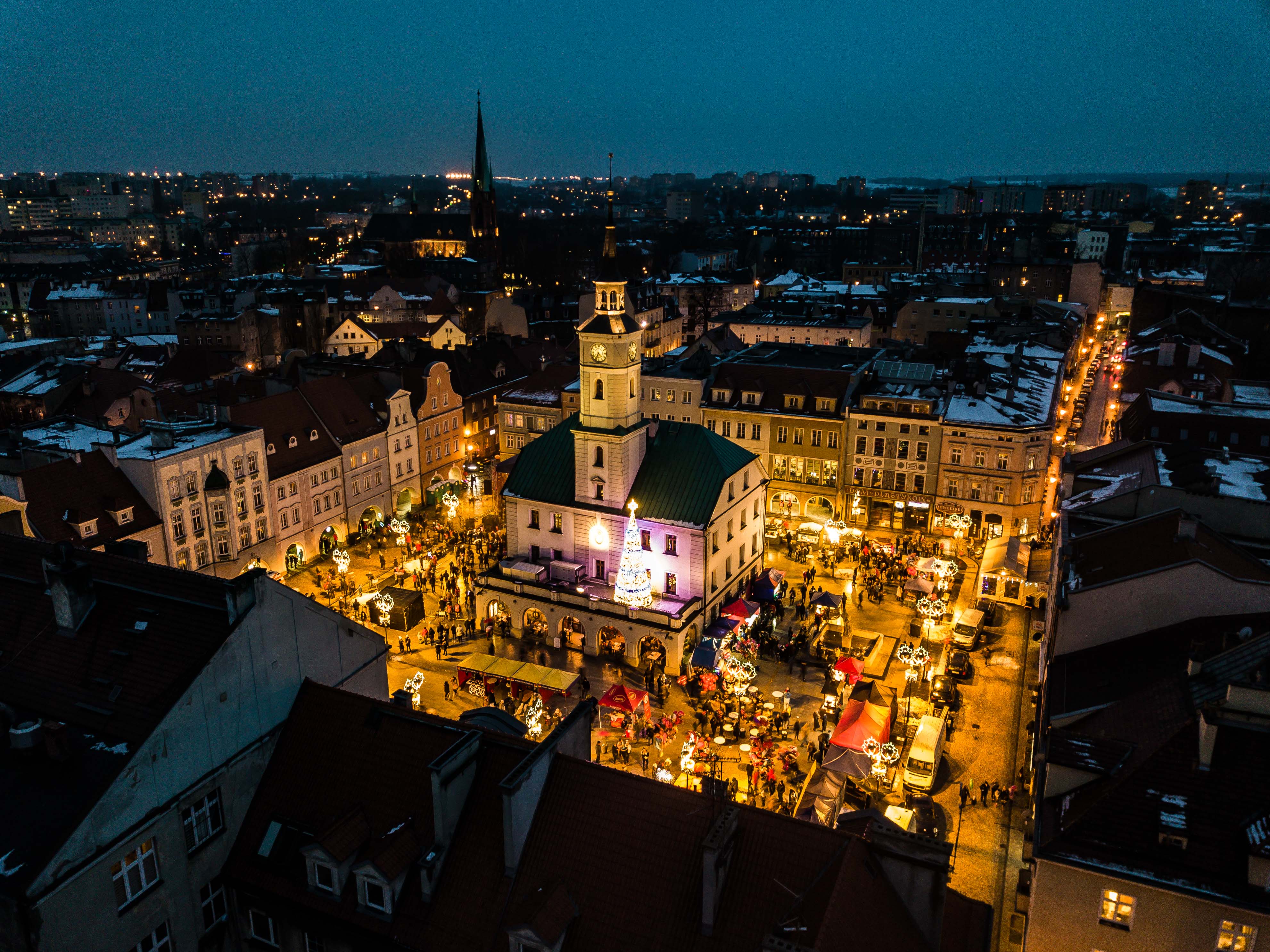 laserowe światełko do nieba na Rynku