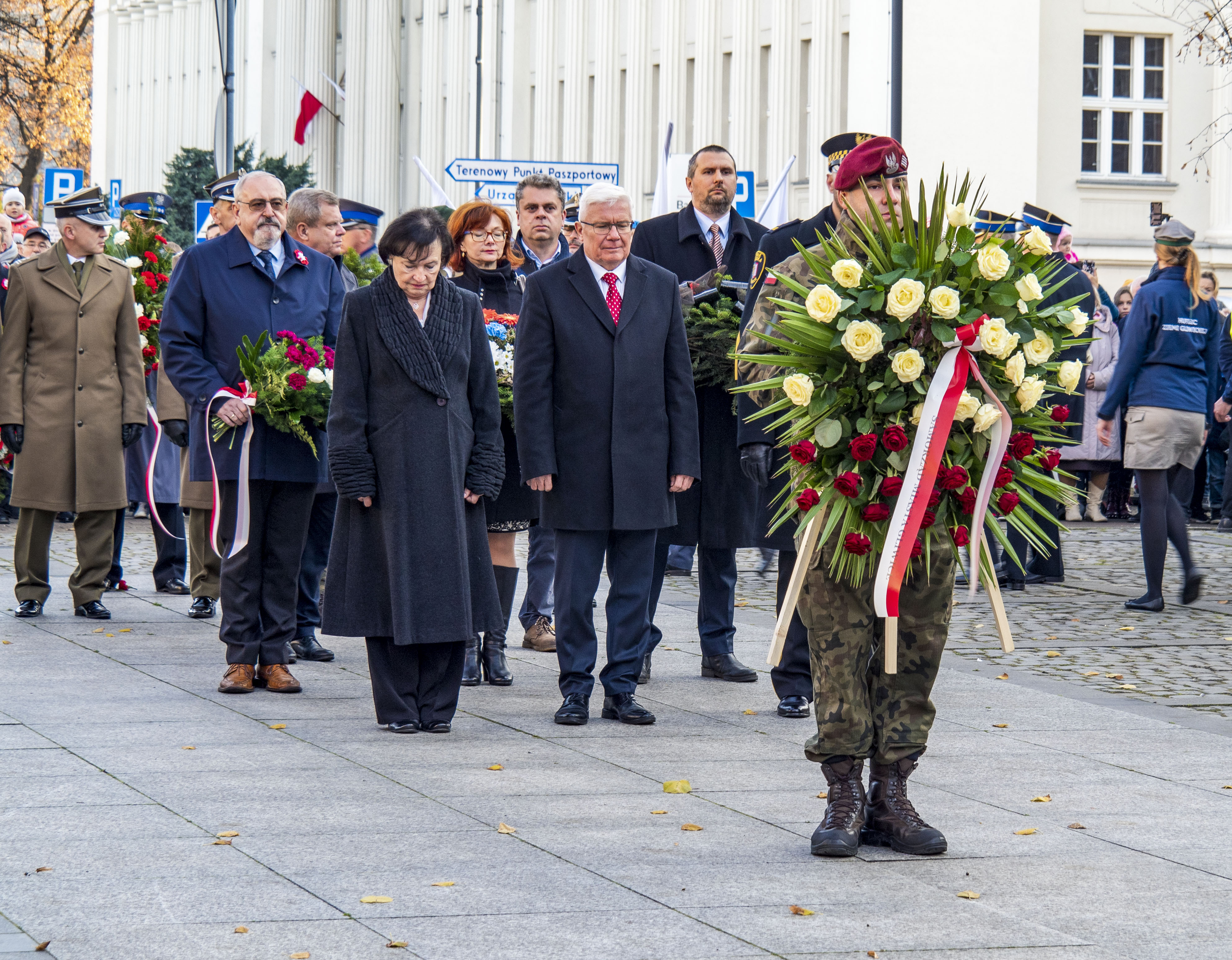 podczas składania kwiatów