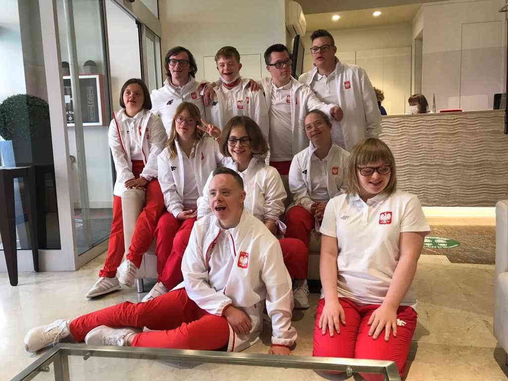 Jakub Muszyński, uczeń ZSO nr 7 w Gliwicach z drużyną polską we włoskiej Ferrarze na 1st Open European Tri-Games 2021. 4-11 października 2021 r. Jakub Muszyński, uczeń ZSO nr 7 w Gliwicach z drużyną polską we włoskiej Ferrarze na 1st Open European Tri-Games 2021. 4-11 paźd