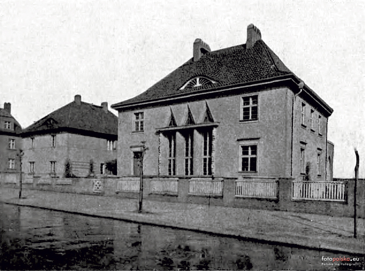 Koniec lat 20. XX wieku, willa przy ul. Lipowej 36. Fot. fotopolska.eu Koniec lat 20. XX wieku, willa przy ul. Lipowej 36