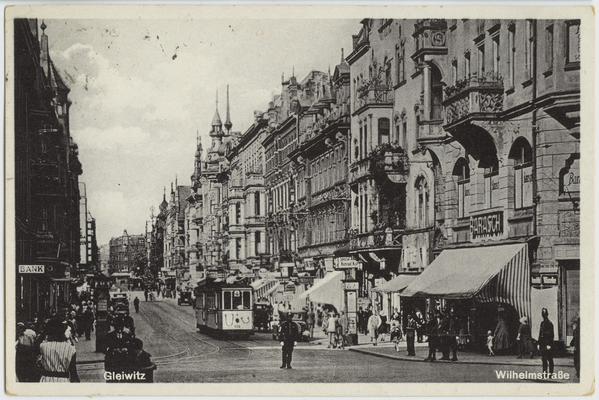 Fot. zbiory Muzeum Śląskiego w Katowicach Archiwalne zdjęcie ul. Zwycięstwa