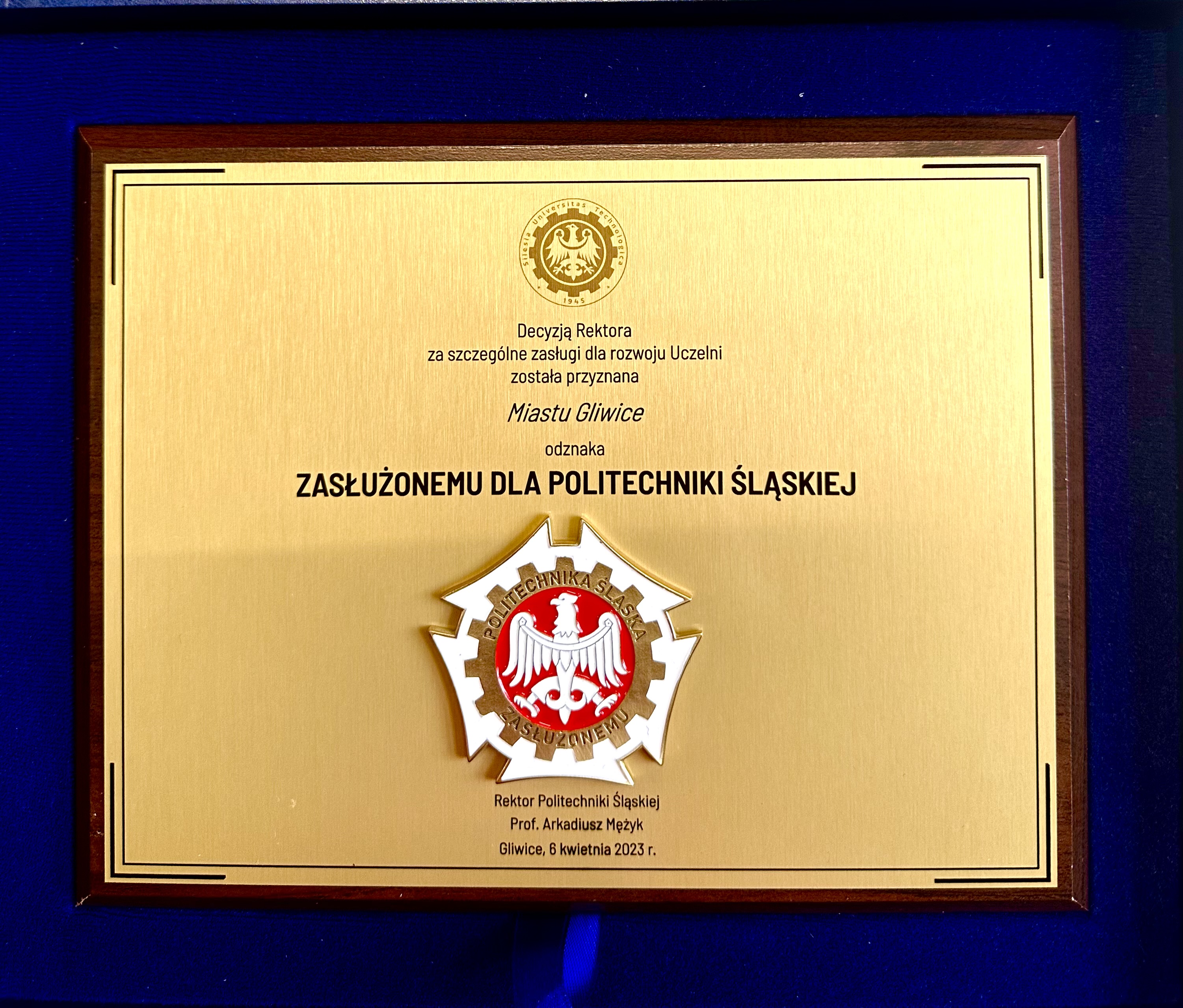 Medal Politechniki Śląskiej dla Miasta Gliwice