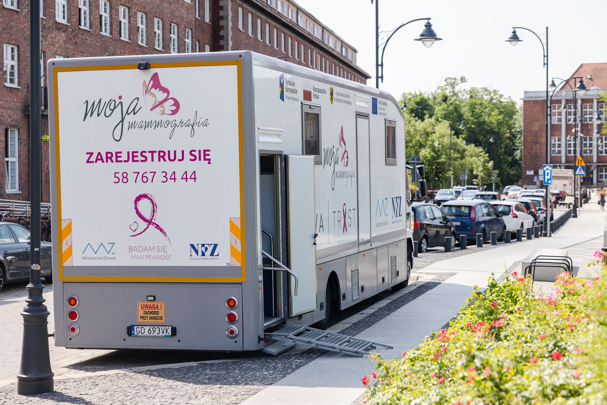 Mammografia może uratować życie, dlatego warto z niej skorzystać. 1, 2 i 3 czerwca na Placu Krakowskim stanie mammobus Geneva Trust Polska, w którym panie w wieku 45–74 lata będą mogły wykonać bezpłatne badania w technologii cyfrowej