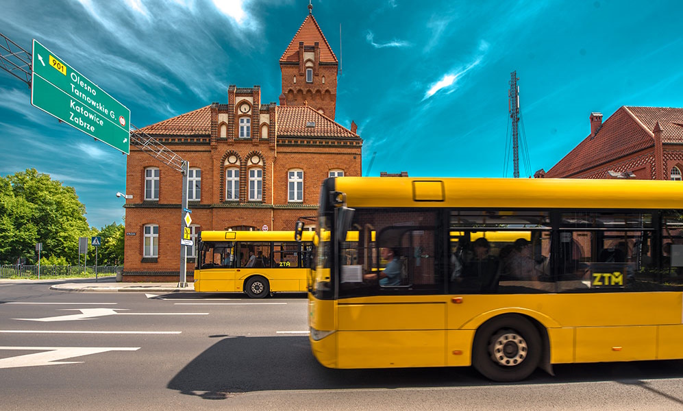 Nadchodzi pilny remont ul. św. Michała. Zmienią się trasy linii 197, 259 i 702